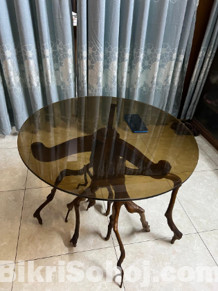 Tea Tree Table